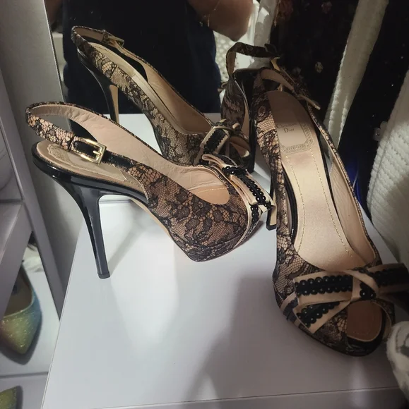 Christian Dior Printed Bow Accents slingback pumps - Picture 3 of 6